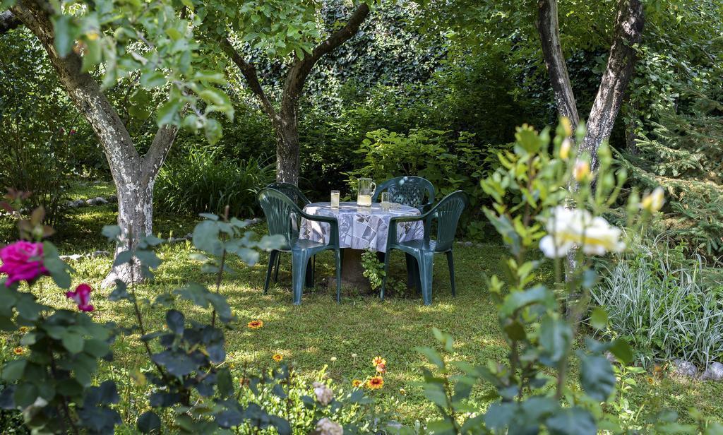 La Vecchia Casa Hotel Cetinje Buitenkant foto